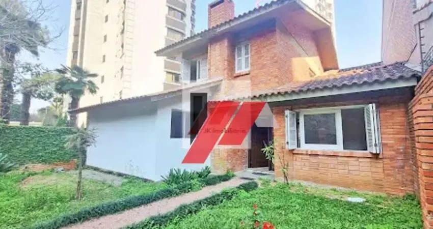Casa com 4 dormitórios para alugar, 240 m² por R$ 9.720,00/mês - Bela Vista - Porto Alegre/RS