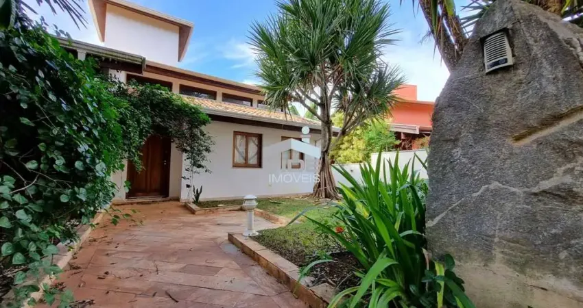 Casa em condomínio exclusivo em Sousas, Campinas-SP: 3 quartos, 1 suite, 2 salas, 4 banheiros, 4 vagas, 291,39 m²!