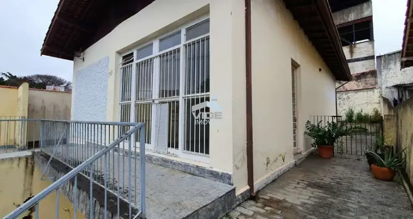 CASA COM TENDÊNCIA A SER COMERCIAL NA AVENIDA WASHINGTON LUIZ