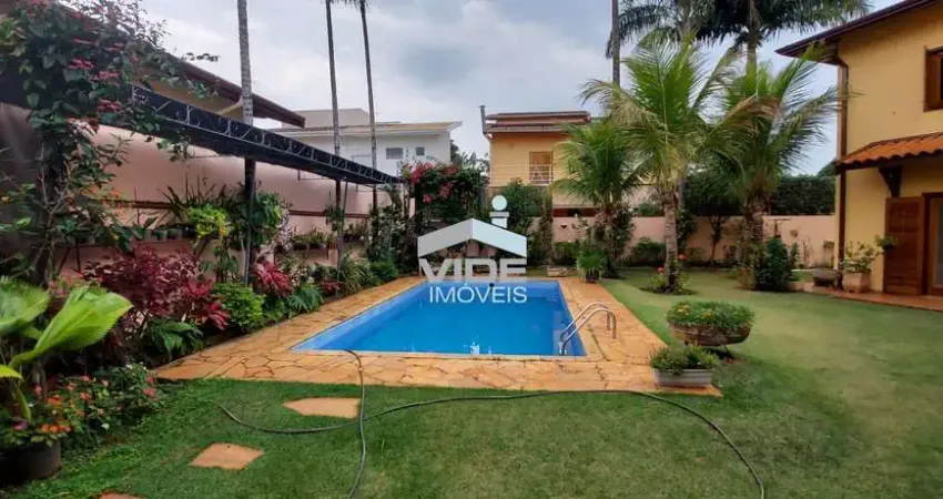 VENDO LINDA CASA EM CAMPINAS , BARÃO GERALDO NO RESIDENCIAL BARÃO DO CAFÉ COM QUATRO DORMITÓRIOS SENDO TRÊS SUÍTES E PISCINA.