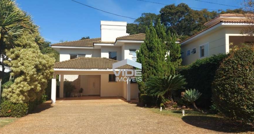 Casa para venda  em Campinas, no distrito de Barão Geraldo no Residencial Barão do Café com quatro suítes