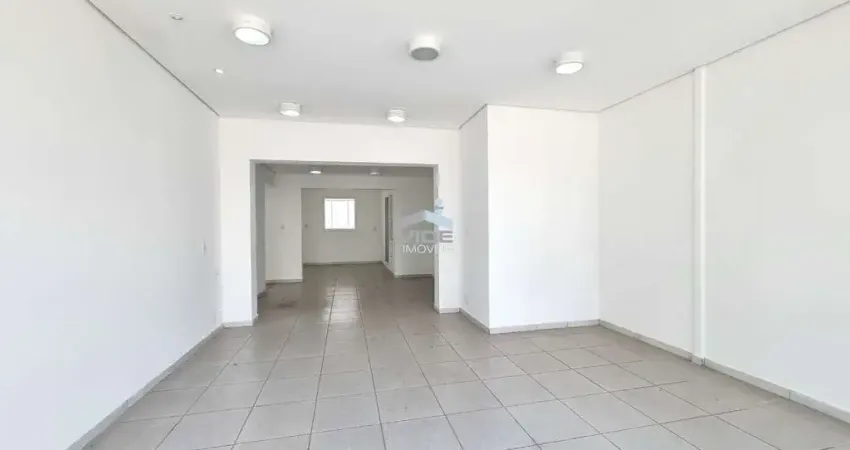 Casa com 3 quartos para alugar na Rua Santa Cruz, 3000, Cambuí, Campinas