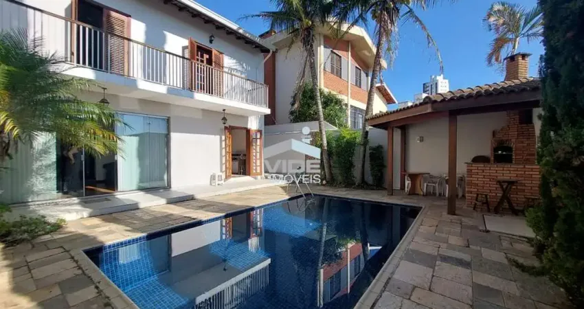 VENDO EXCELENTE CASA EM CAMPINAS BAIRRO VILA BRANDINA COM 4 QUARTOS SENDO DUAS SUÍTES E PISCINA