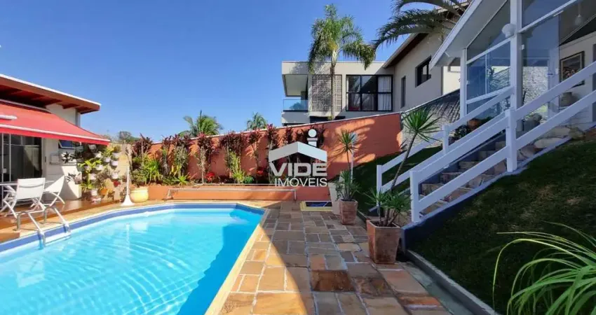 Casa em condomínio à venda em campinas-sp  3 quartos, 1 suíte, 2 salas, 2 vagas de garagem.  loteamento caminhos de são conrado (sousas)