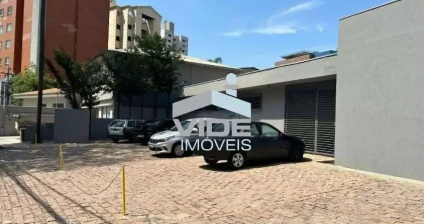 Casa comercial com 12 salas para alugar na Rua Antônio Lapa, 21, Cambuí, Campinas