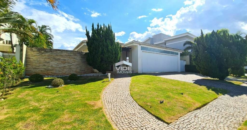 Casa de Luxo para Locação em Campinas-SP no Loteamento Alphaville Campinas: 4 Quartos, 2 Suítes, 3 Salas, 4 Banheiros, 5 Vagas.