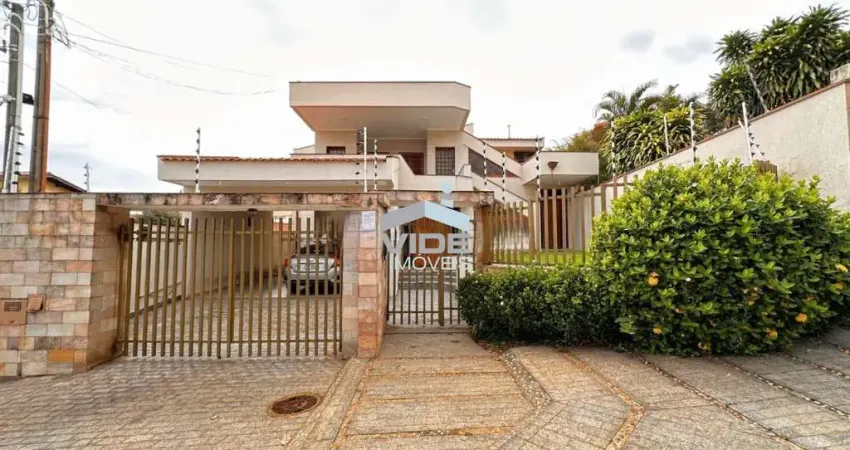 CASA À VENDA NO JARDIM CHAPADÃO EM CAMPINAS - SP