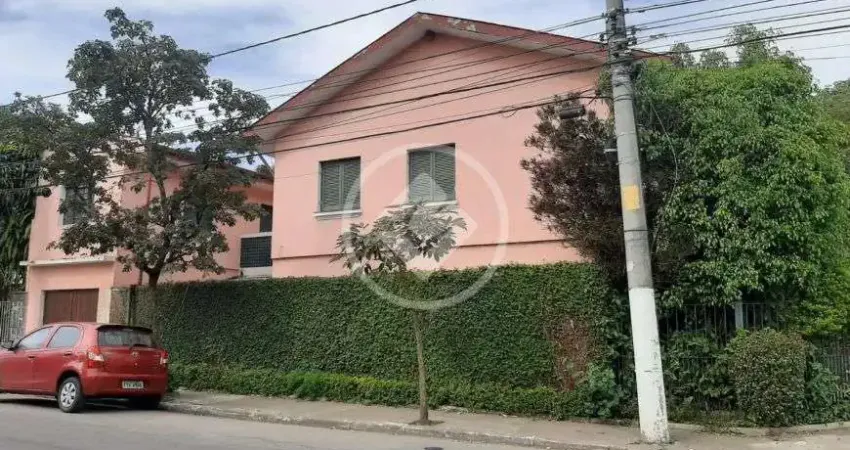 Casa maravilhosa no melhor do brooklin, com 3 dormitórios e 3 vagas!!! codigo: 72014