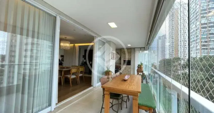 Vendo apartamento, 233 m², 3 suítes, 4 vagas de garagem, andar alto, campo belo. codigo: 103481