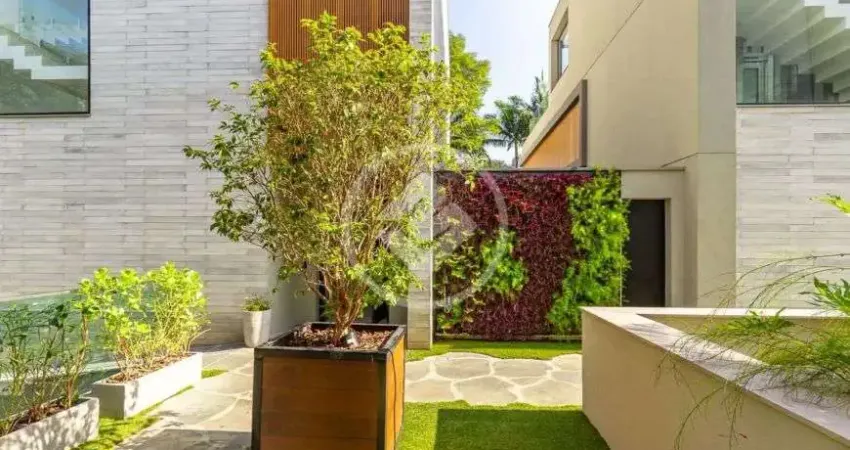 Vendo belíssima casa de condomínio com 4 suítes codigo: 111473