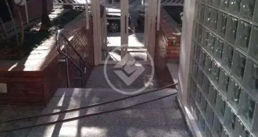 Vendo em moema passáros, apartamento 68m2, 2 dorms, 1 vaga de garagem livre. academia e salão de fes