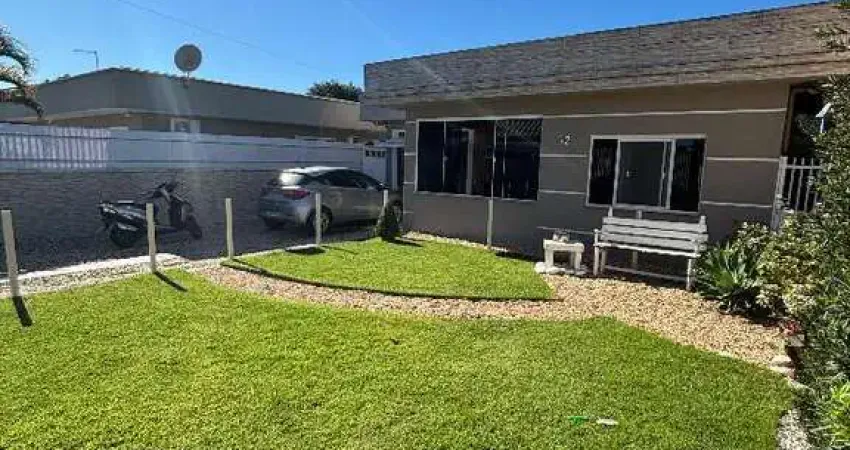 Casa com 2 quartos à venda no Centro, Penha 