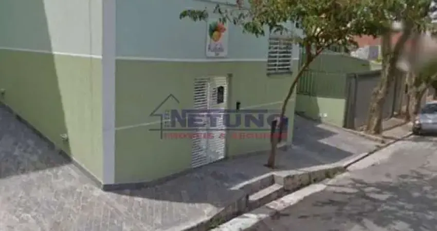 Sobrado  condominio fechado na Vila Mazzei com 03 dorms, sala estar, cozinha, 02 vagas, ótimo local