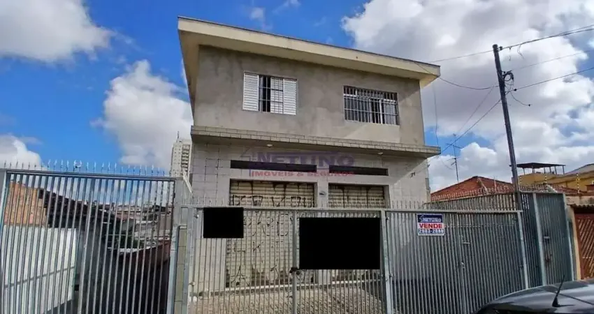 Sobrado na Vila Medeiros com 03 dorms, 02 suites, sala de estar, cozinha, 10 vagas + salão comercial
