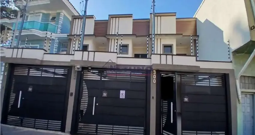Sobrado novo na Vila Isolina Mazzei com 03 suítes, sala estar, cozinha, lavabo, 02 vagas ótimo local