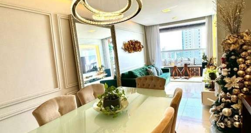 Apartamento com 3 quartos todo ambientado em andar alto no Brisamar