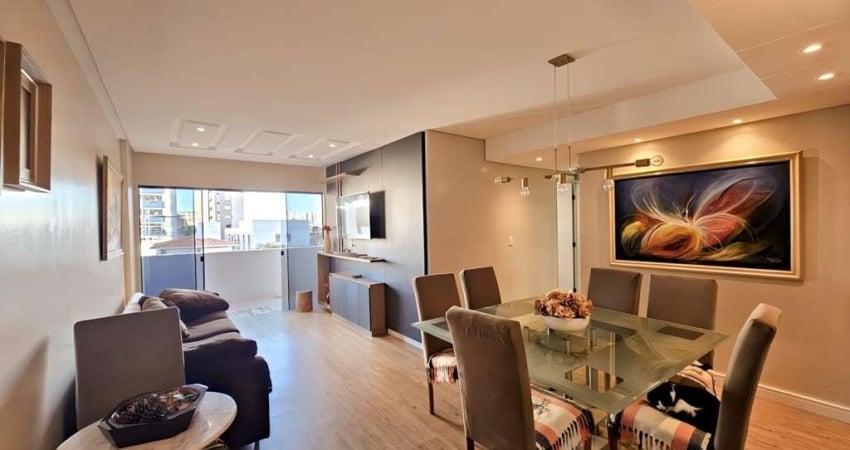 Apartamento com 3 quartos e móveis projetados no bairro Expedicionários