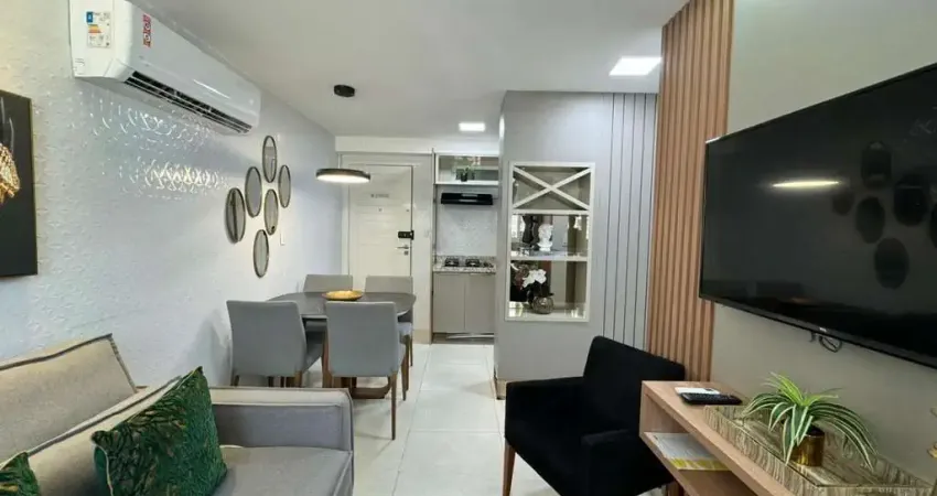 Apartamento com 2 quartos porteira fechada na beira mar do Cabo Branco