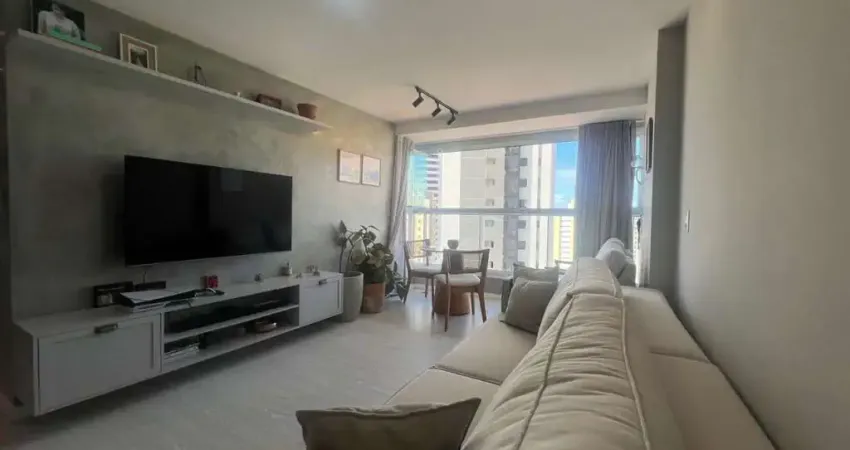 Apartamento porteira fechada com 117 m² e 3 suítes em Tambaú