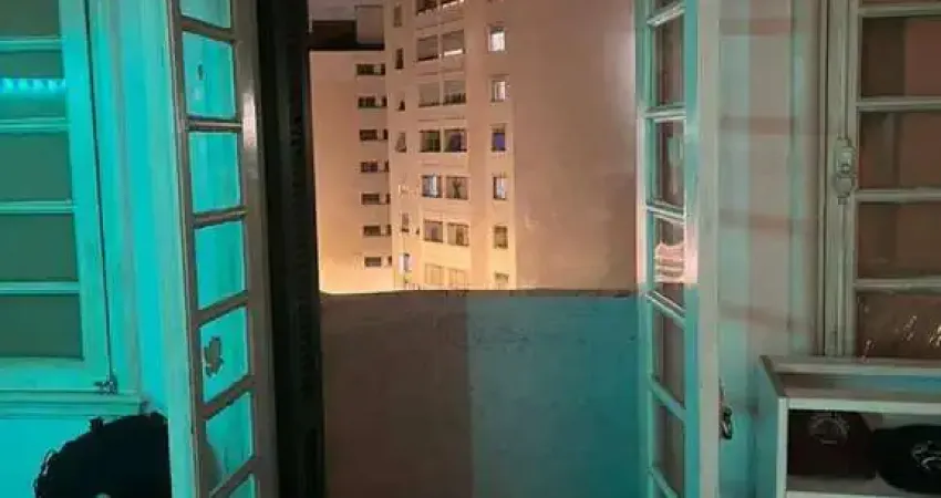 Apartamento à venda na Praça Marechal Deodoro, Santa Cecília, São Paulo