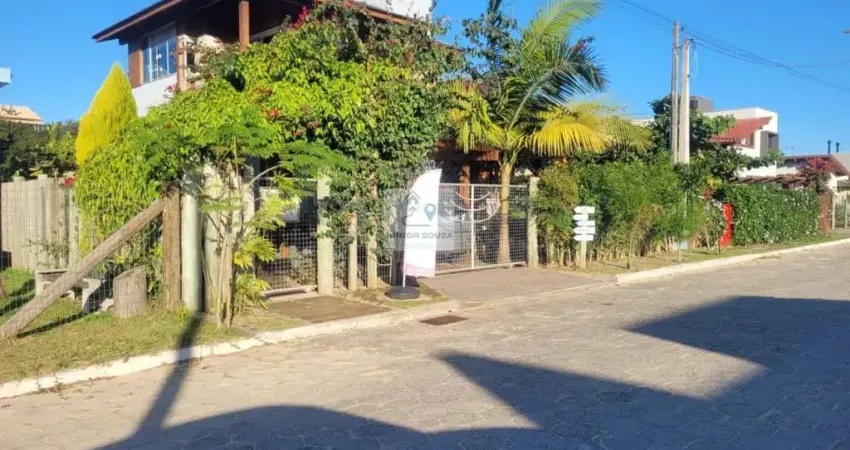 Casa para Venda em Imbituba, Arroio, 5 dormitórios, 4 banheiros, 3 vagas