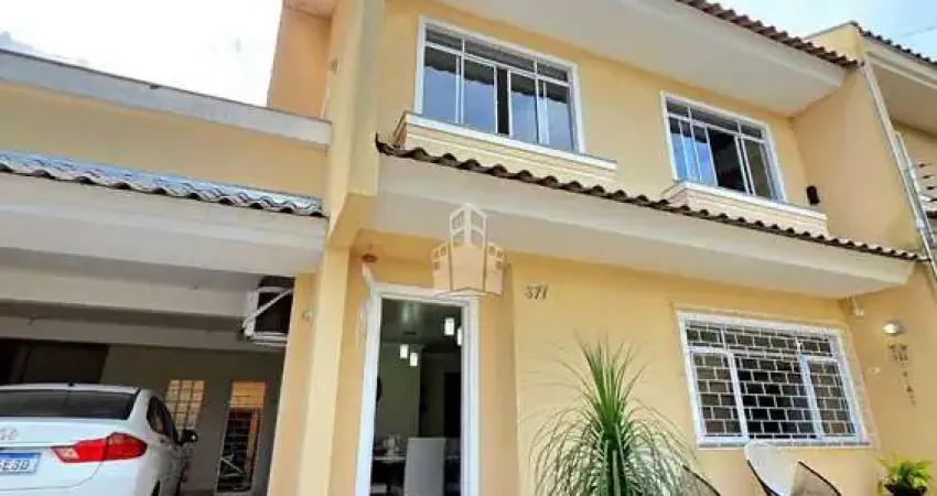 Casa com 3 quartos à venda na Vereador Antonio Fabricio da Silva, 19, Vila Solene, Campo Largo