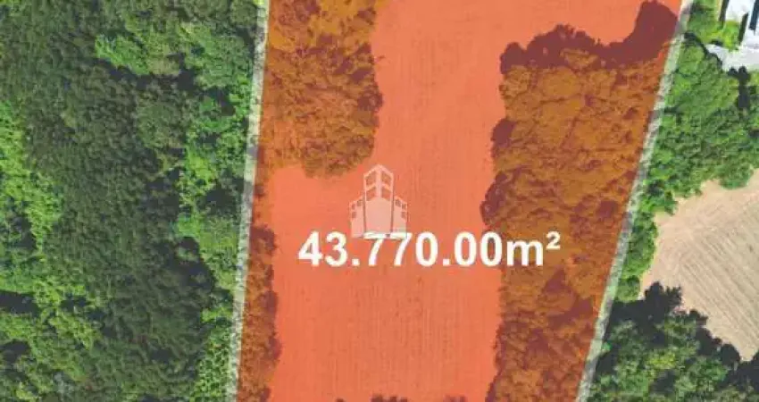 Terreno à venda na Rua André Dallagrana, 100, Ferraria, Campo Largo