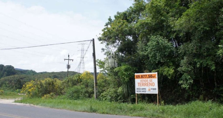 Terreno à venda na Raul Azevedo de Macedo, Bateias, Campo Largo