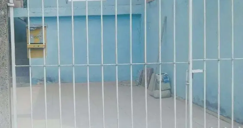 Casa com 3 Dorms e 2 vagas de garagem à Venda em Suzano