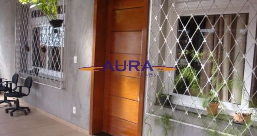 Casa com 4 quartos à venda na Rua Marquês do Lavradio, Alto dos Pinheiros, Belo Horizonte
