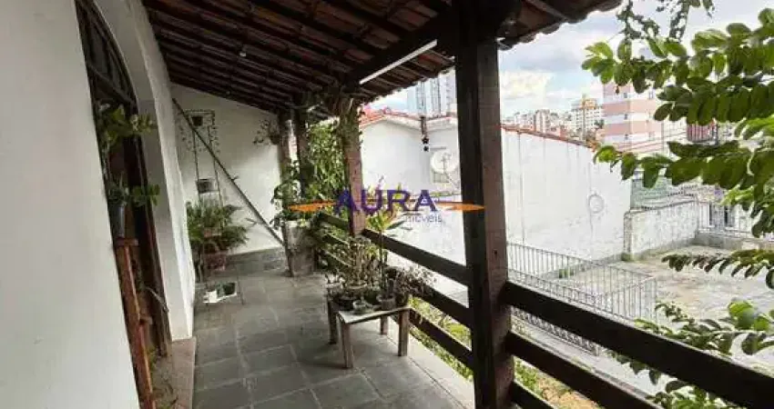 Casa com 4 quartos à venda na Rua Viamão, Grajaú, Belo Horizonte
