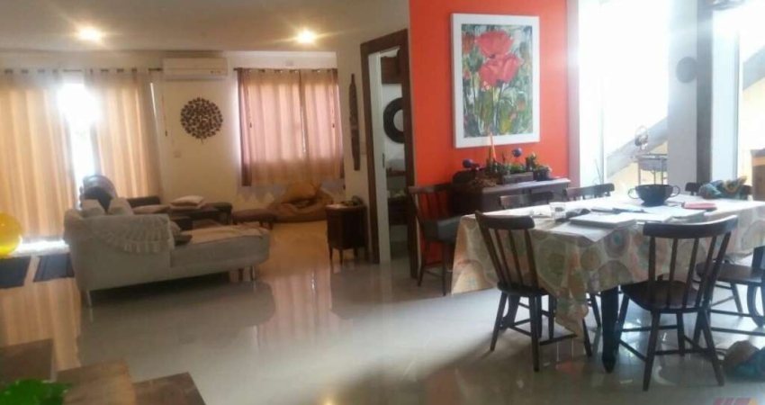Linda casa  proxima da Serra da Cantareira, 3 suites (R$ 1.696.000,00)