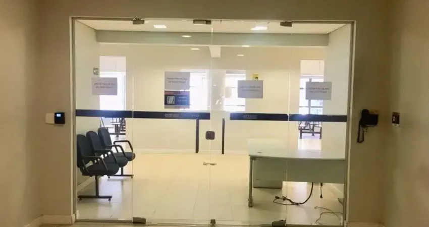 Sala comercial com 8 salas à venda no Centro, São Paulo 