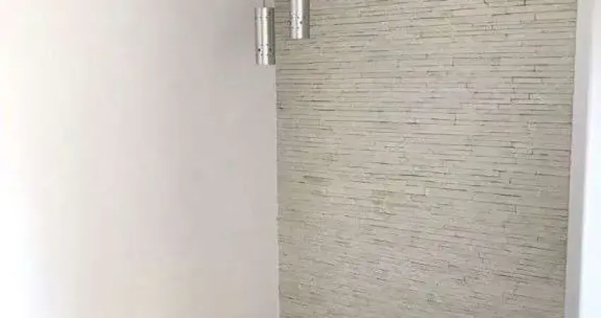 Apartamento com 02 dorm, 01 suíte e 01 vaga