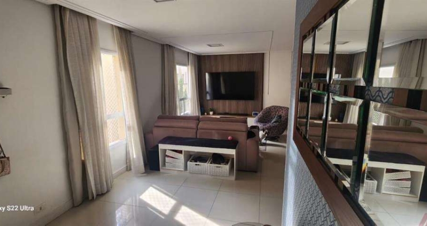 Sobrado ,3 Dormitório(s)3 Suítes3 Vaga(s)Área útil: 247,00 m² ,Condomínio Fechado.ar condicionado,.