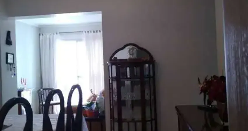 Apartamento a venda3 Dormitório(s)1 Suítes2 Vaga(s).  Dependência de empregada.