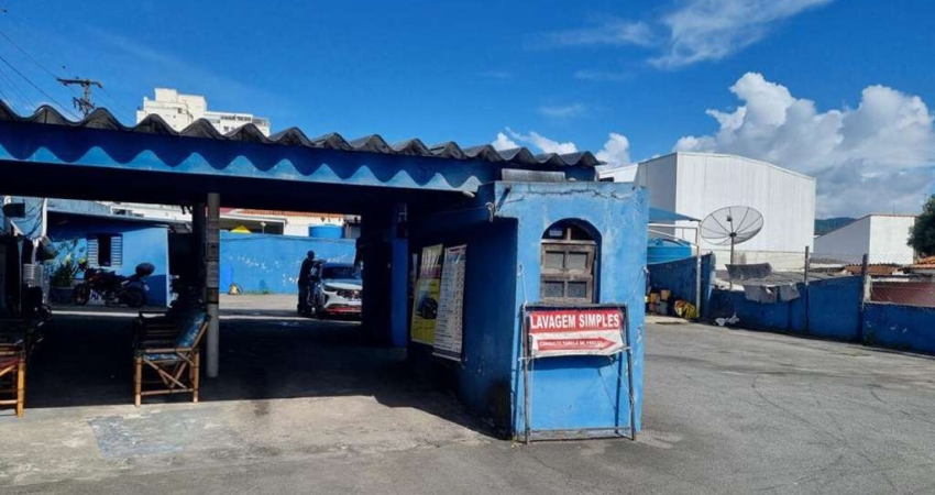 Ponto comercial para alugar, ótima localização, amplo espaço para estacionamento  ou lava rápido.