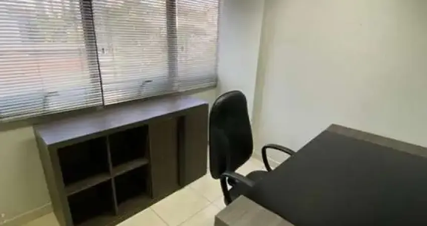 Sala para locação  02 banheiros, cozinha 02 Vaga(s)Área útil: 42,00 m²