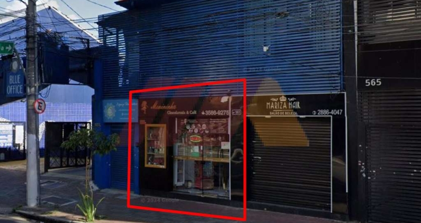 Casa comercial disponível para locação, com 60M². Localizada nem Santana.