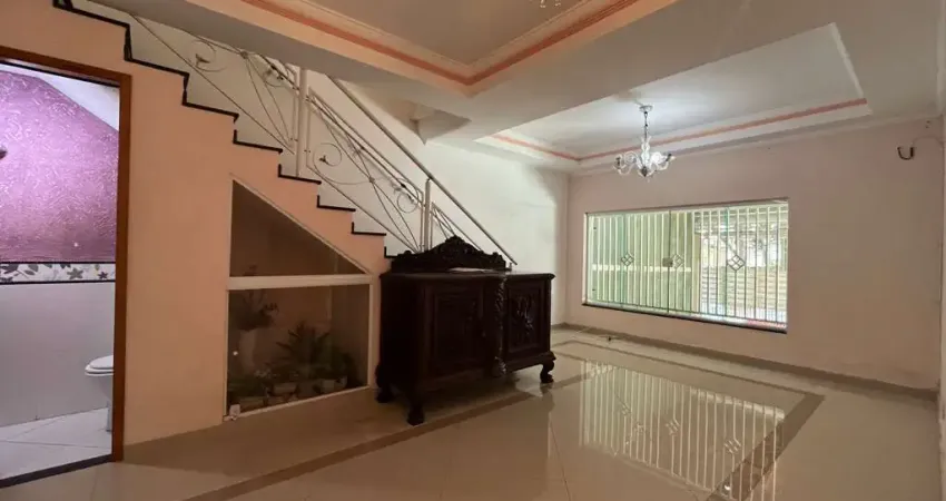 Sobrado a venda na região do mandaqui , fácil acesso e comércios próximos