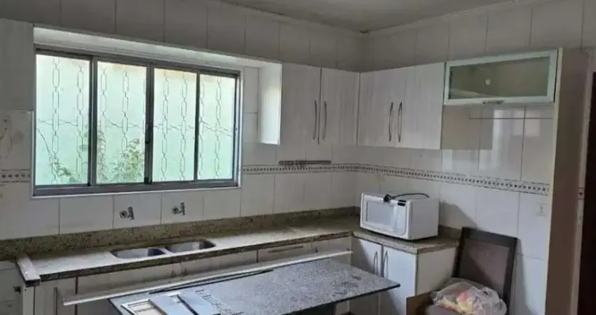 Casa de esquina á venda com 160m², 2 dormitórios, 3 vagas na vila ema zona leste