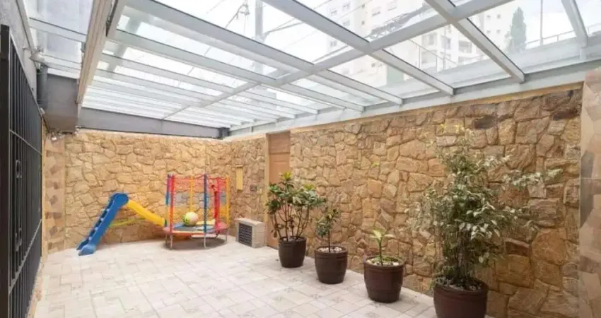 Sobrado á venda com 180m², 2 quartos, 3 vagas, área gourmet no bairro da mooca zona leste