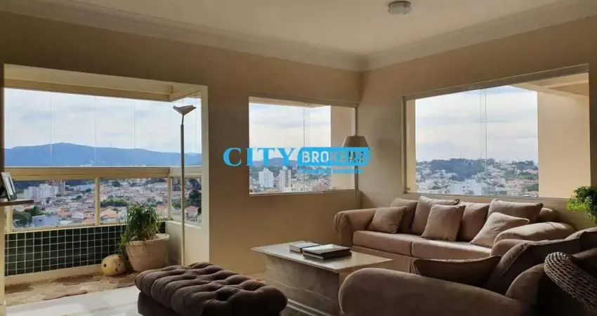 Cobertura duplex à venda de 282m² com 4 dorms (2 suítes), 4 vagas, área gourmet e piscina - água fria/sp