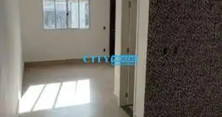 Casa com 2 quartos à venda na Rua José Santana, Vila Reis, São Paulo