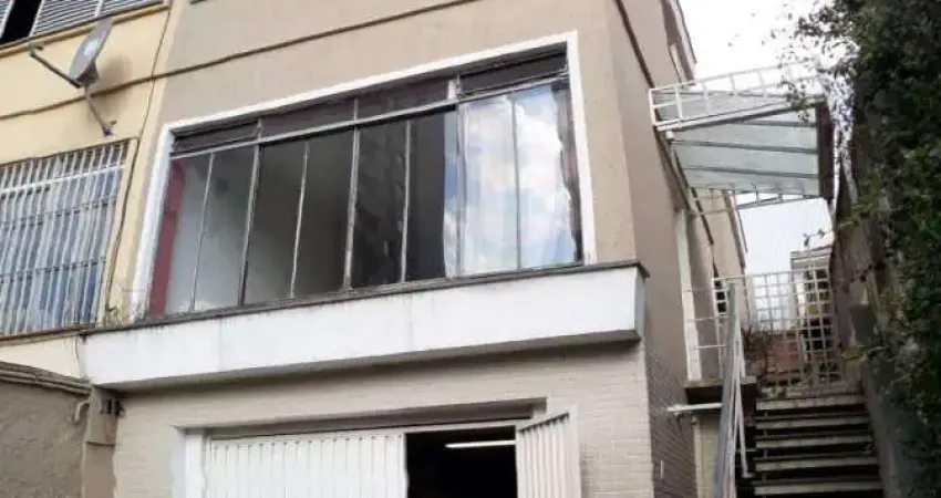 Sobrado em vila mariana com 200.00 m² , 4 quarto(s) , 2 suíte(s) , 4 vaga(s).