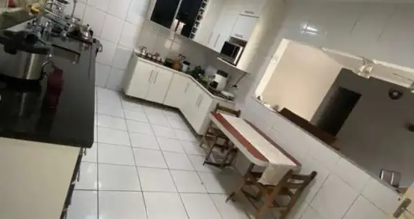 Casa em vila melliani com 180.00 m² , 2 quarto(s) , 1 suíte(s) , 6 vaga(s).