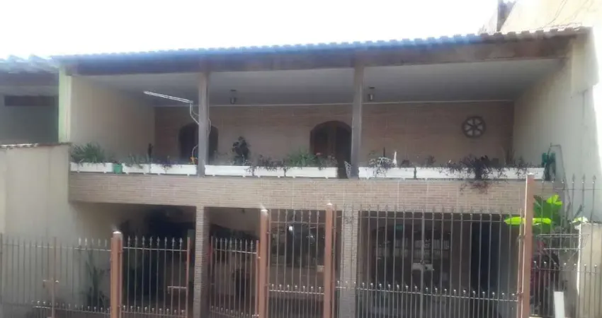 Casa em parque casa de pedra com 170.00 m² , 2 quarto(s) , 2 vaga(s).