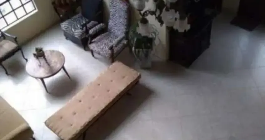 Sobrado em parque petropolis com 292.00 m² , 5 quarto(s) , 2 suíte(s) , 5 vaga(s).