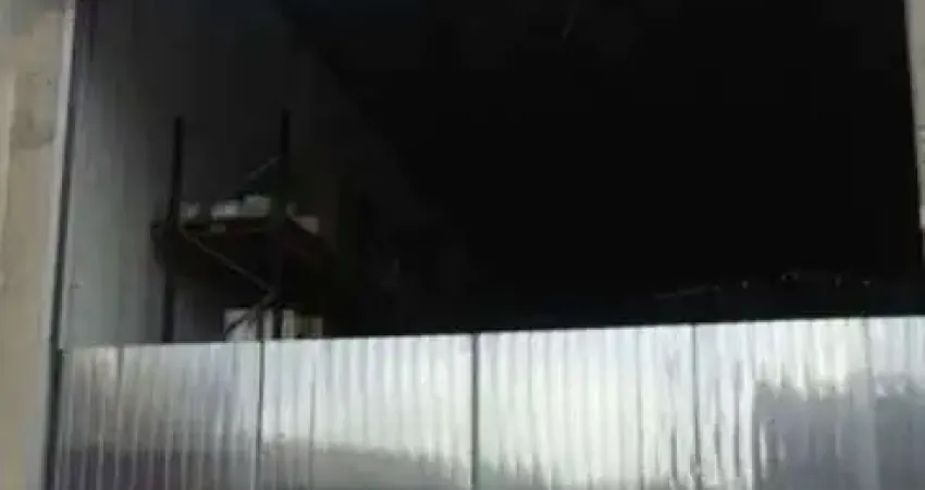 Barracão / Galpão / Depósito à venda na Rua R Alto dos Rodrigues, Jardim Santa Terezinha, Guarulhos