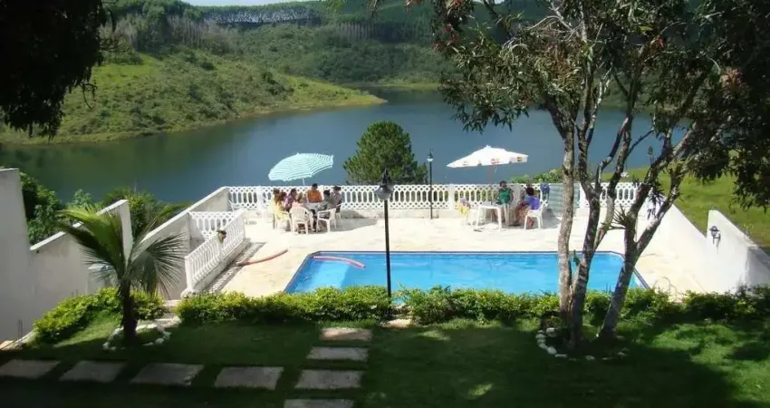 Chácara á venda com 4.000m² de terreno na beira da represa de em santa branca